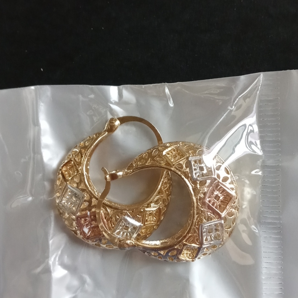 Laminated Gold